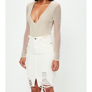 🔸HP🔸 PEACE + LOVE 💋 PEARL EMBELLISHED BODYSUIT